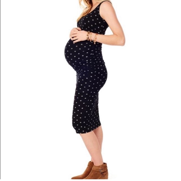 Ingrid & Isabel Dresses & Skirts - Maternity Ingrid & Isabel Black Arrow Midi Dress